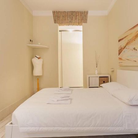 Borgo Pio - Quite And Spacious Apt Rome Bagian luar foto