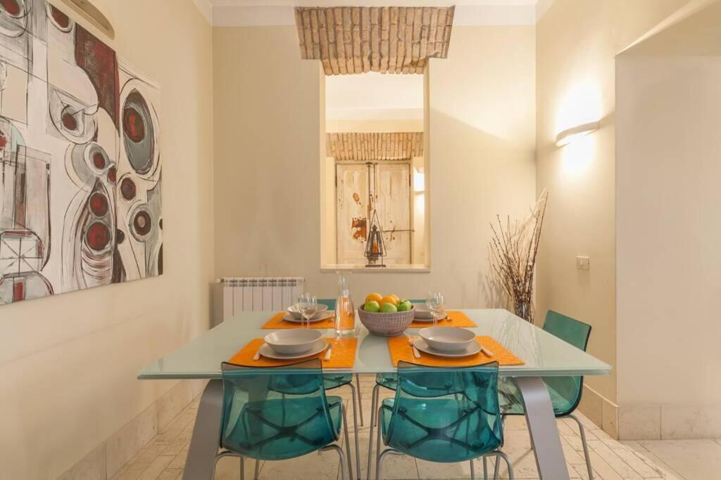 Borgo Pio - Quite And Spacious Apt Rome Bagian luar foto